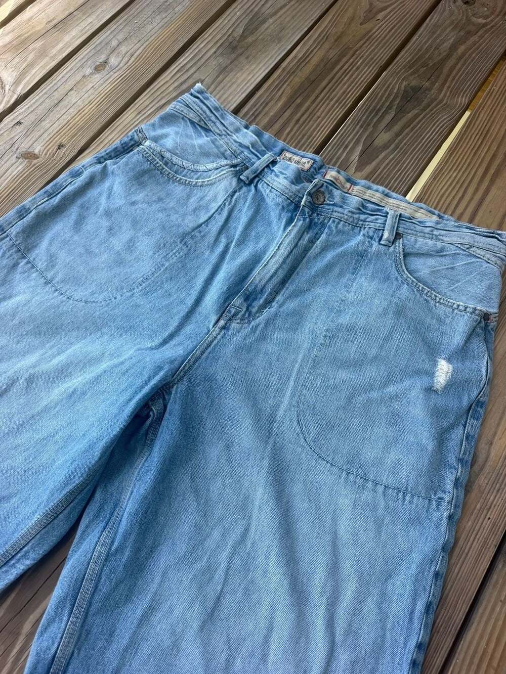Ecko Unltd Denim Shorts Size 40 Light Wash Baggy Jorts - Picture 2 of 5